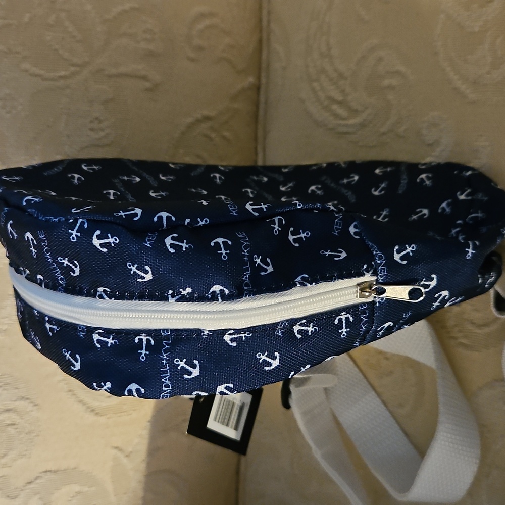 Backpack Navy Anchor - Picture 2 of 3